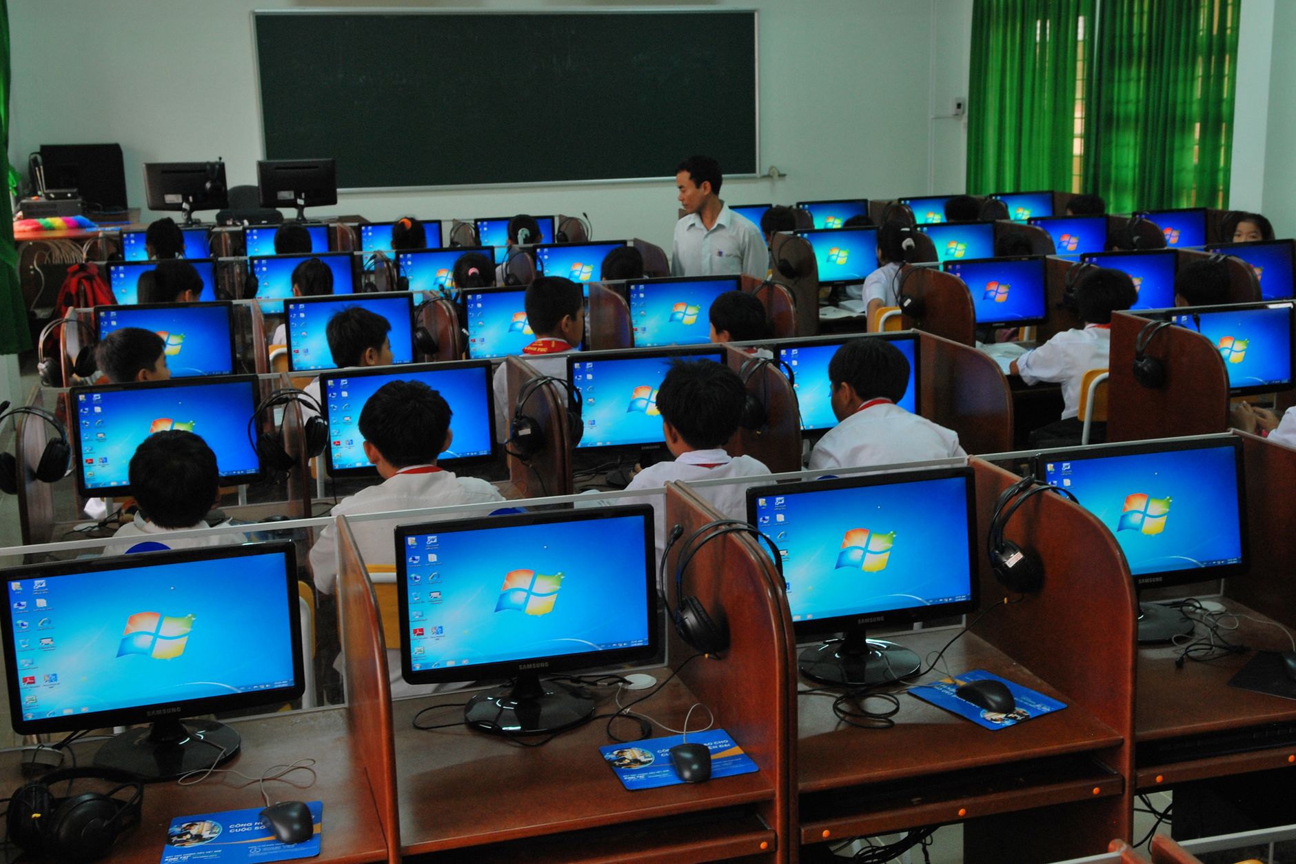 Govt-Aided Schools Go Digital: Your Attendance Mandate Playbook